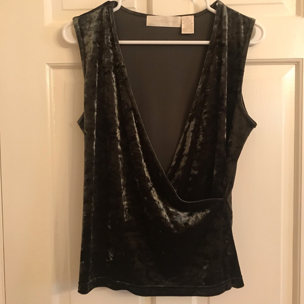 Dark Green Velvat Sleeveless Top
